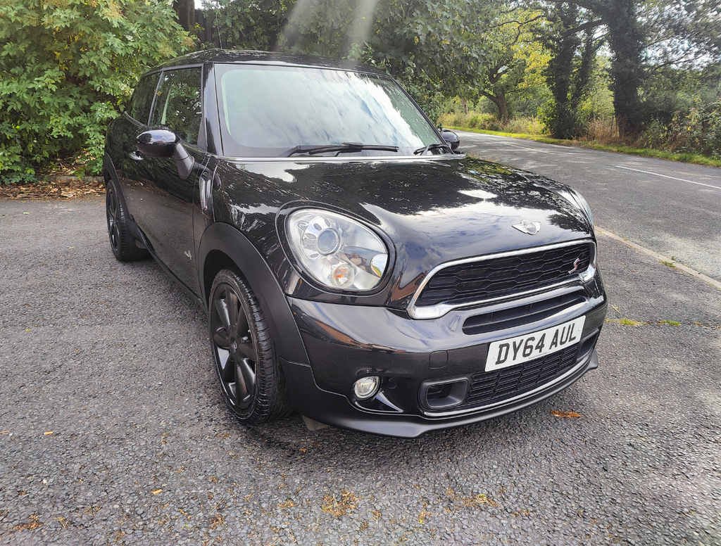 MINI Cooper Paceman SD All4 Black Front