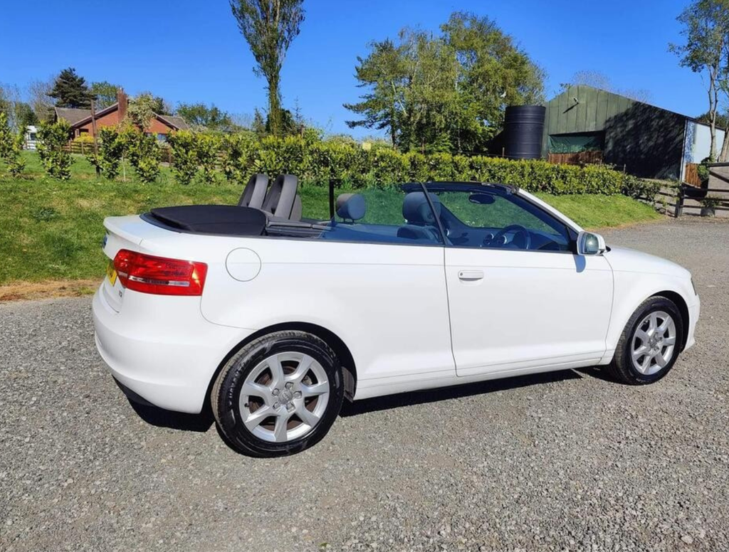 Audi A3 Cabriolet 2.0 TDi Euro 5 (s/s) 2dr Diesel