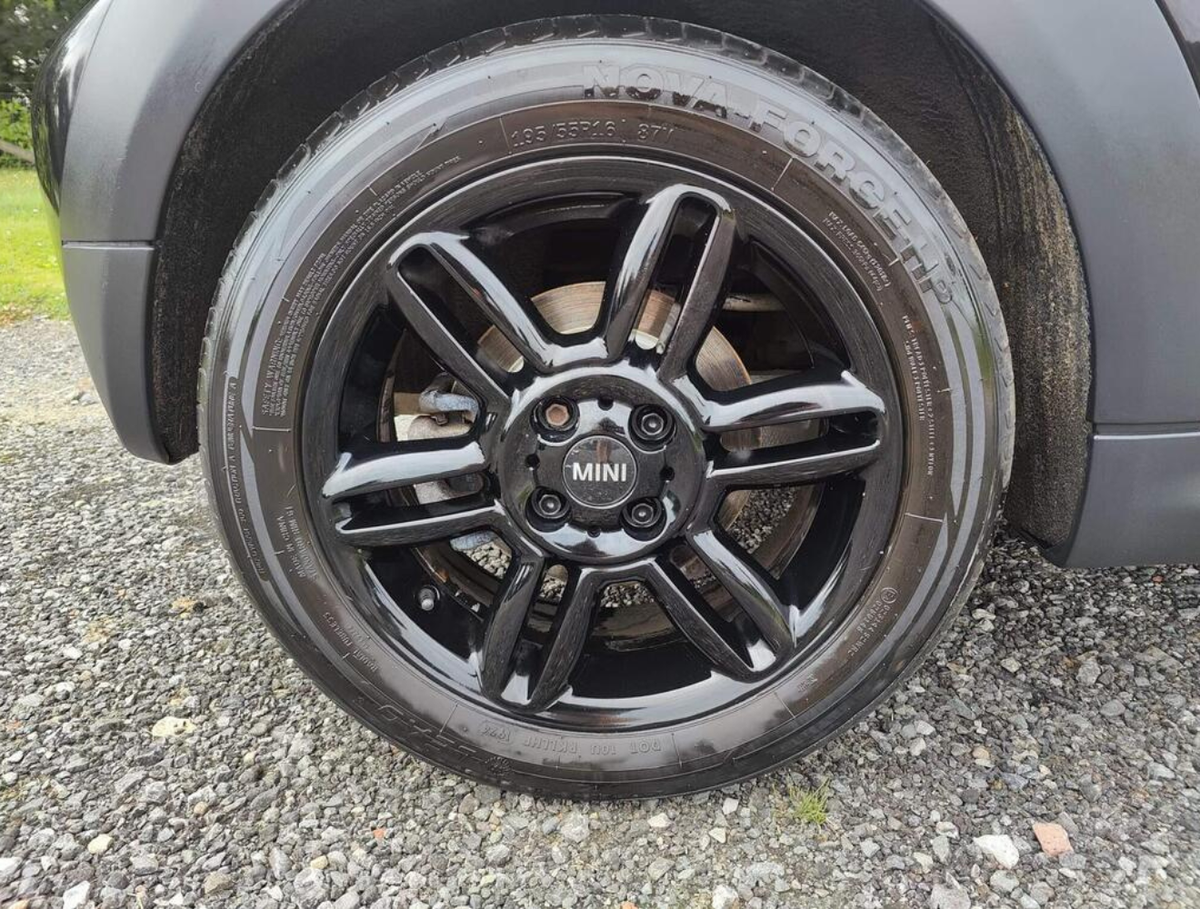 MINI Cooper Coupe 1 inch black alloy wheel