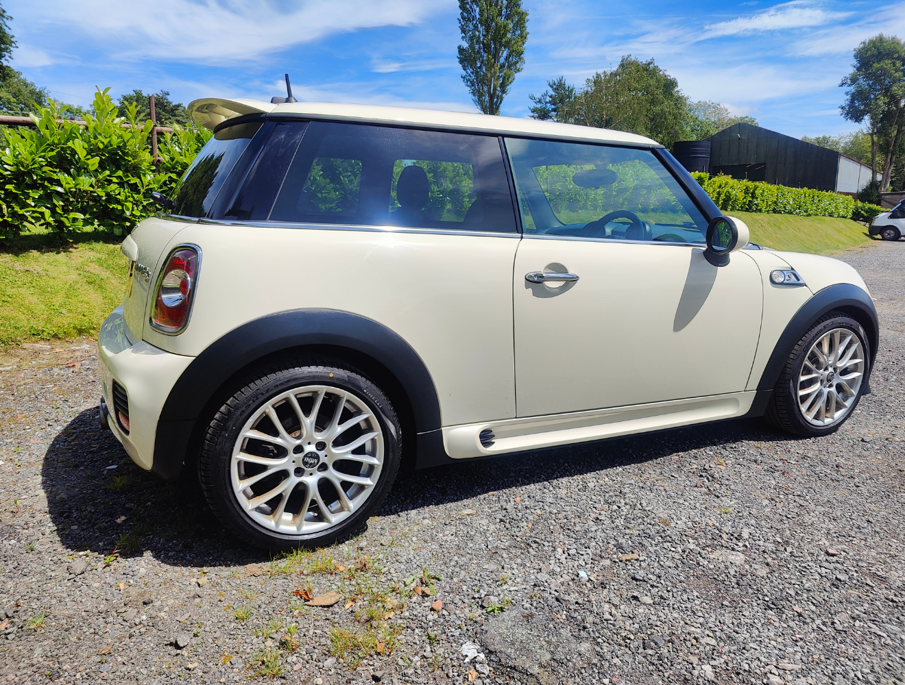 Mini Cooper S (2012) 1.6L 3dr Petrol with JCW Aerodynamic Kit
