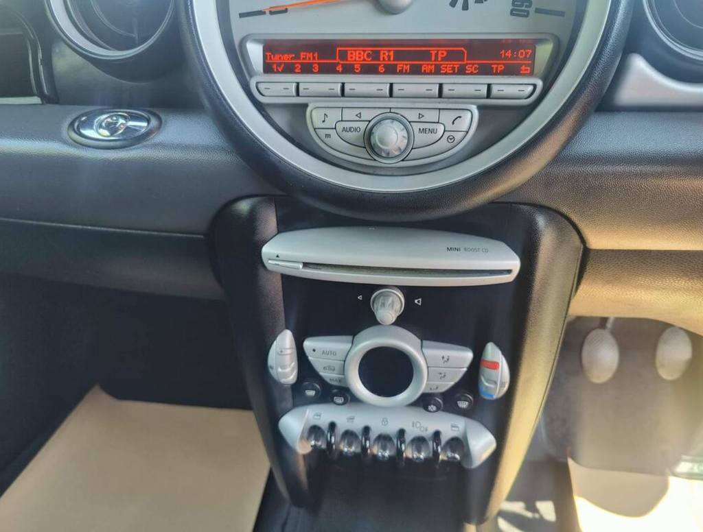 Mini Cooper Convertible (2009) 1.6L 3dr Petrol