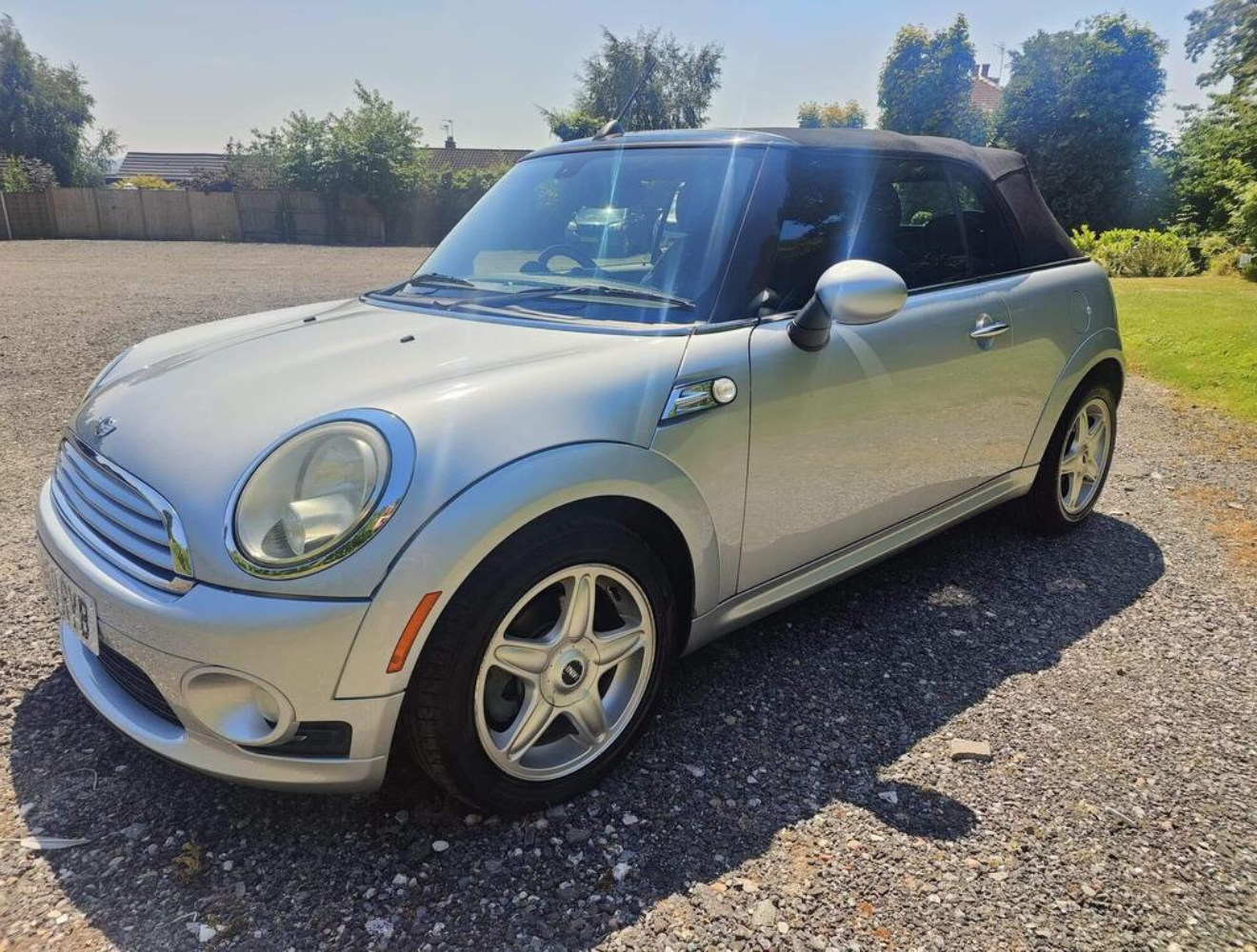 Mini Cooper Convertible (2009) 1.6L 3dr Petrol