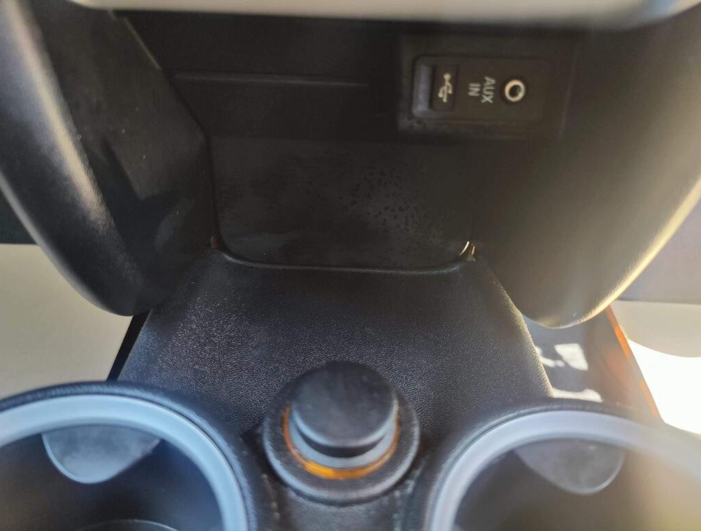 Mini Cooper Convertible (2009) 1.6L 3dr Petrol