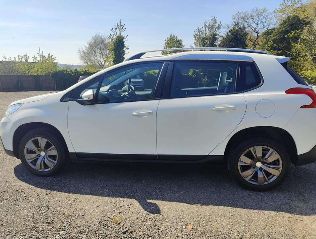 Peugeot 2008 (2016) 65 Plate Active Pure Tech 1.2L 5dr Petrol