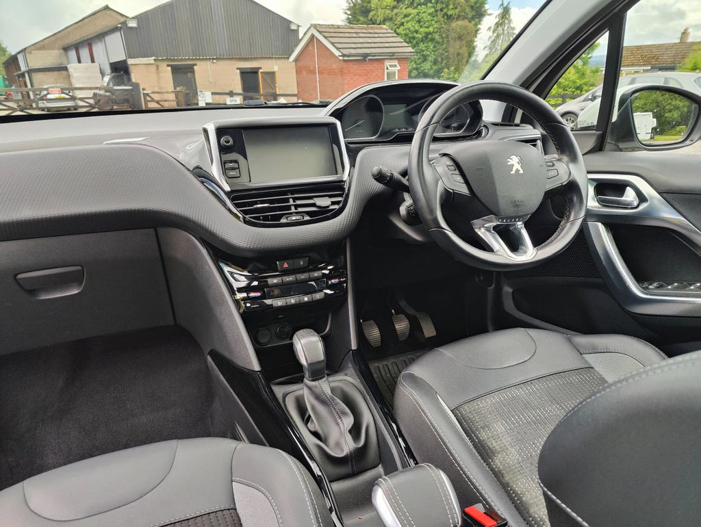 Peugeot 2008 (2018) 18 Plate Pure Tech Allure 1.2L 5dr Petrol