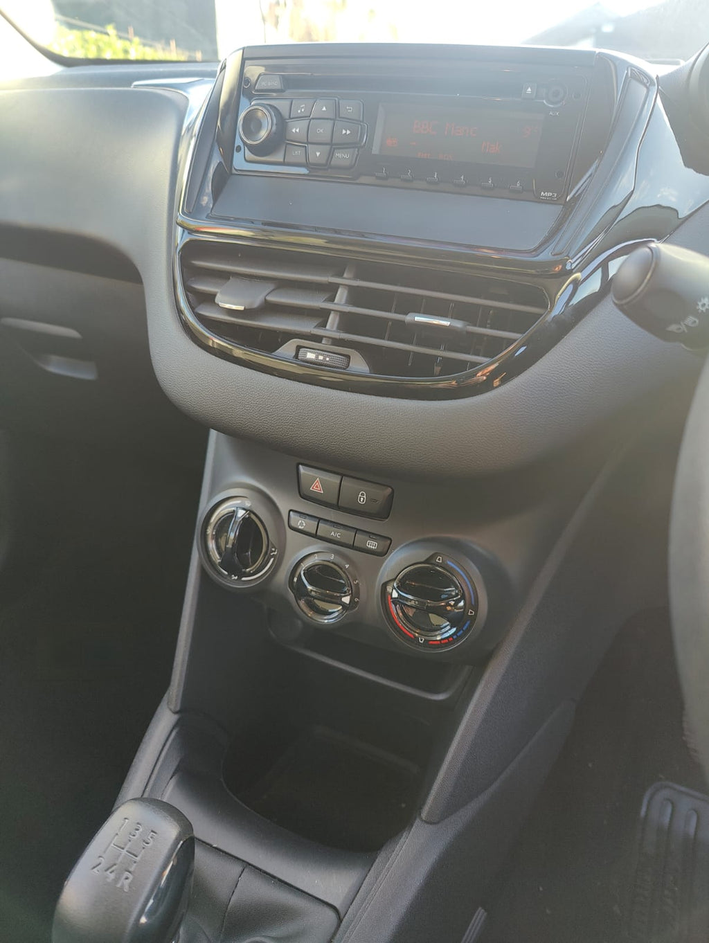 PEUGEOT 208 Access+ (2015) 15 Plate 1.0 VTi PureTech 5dr Petrol