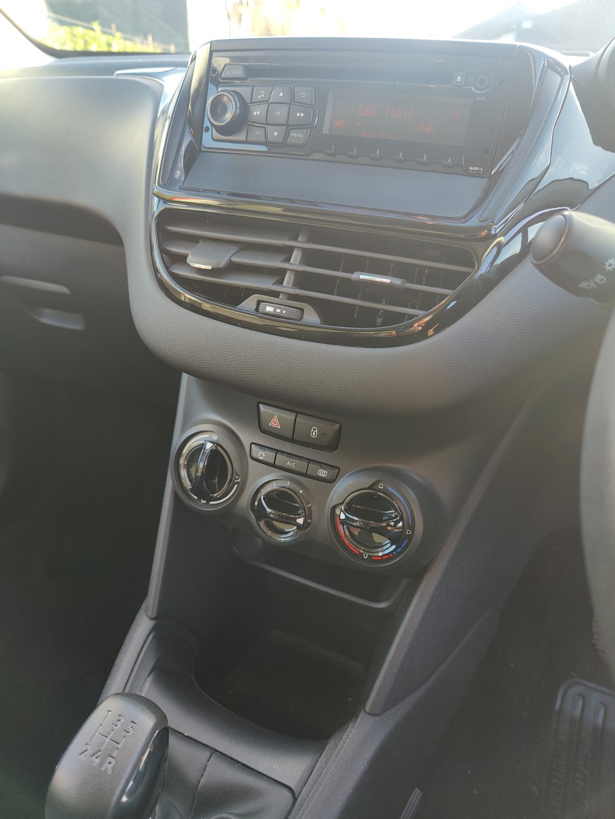 PEUGEOT 208 Access+ (2015) 15 Plate 1.0 VTi PureTech 5dr Petrol